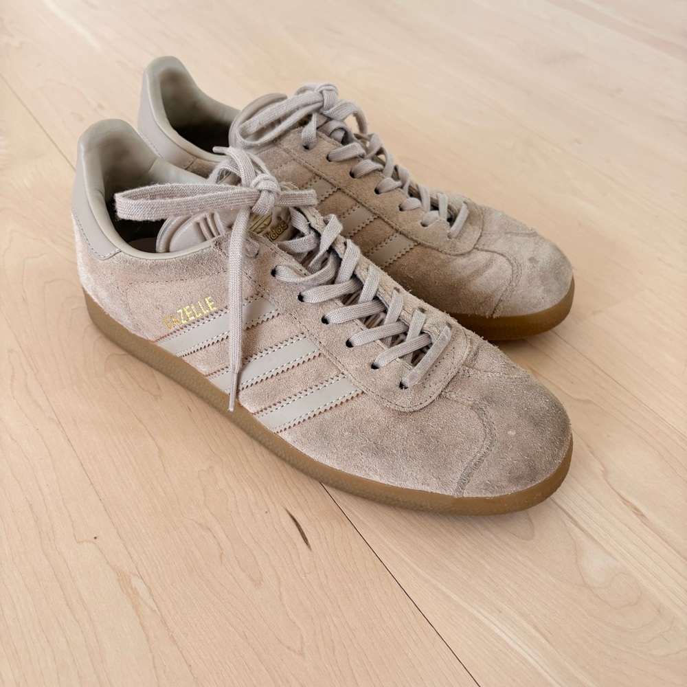 Madewell x Adidas Gazelle Sneakers